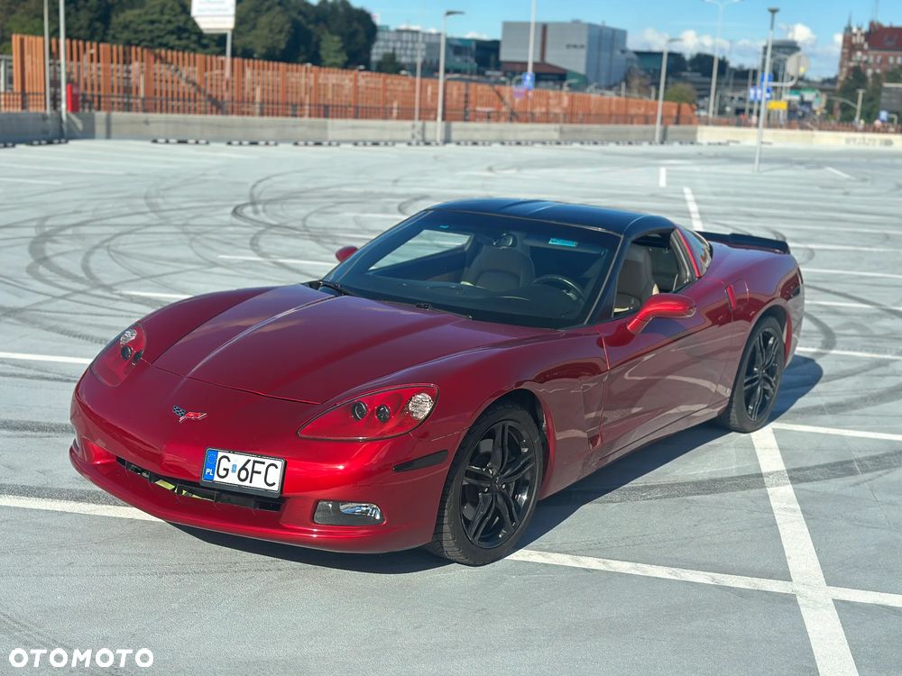 Chevrolet Corvette - 14
