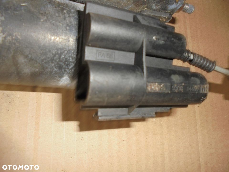 ROZRUSZNIK MONDEO MK3 2.5 V6 - 3