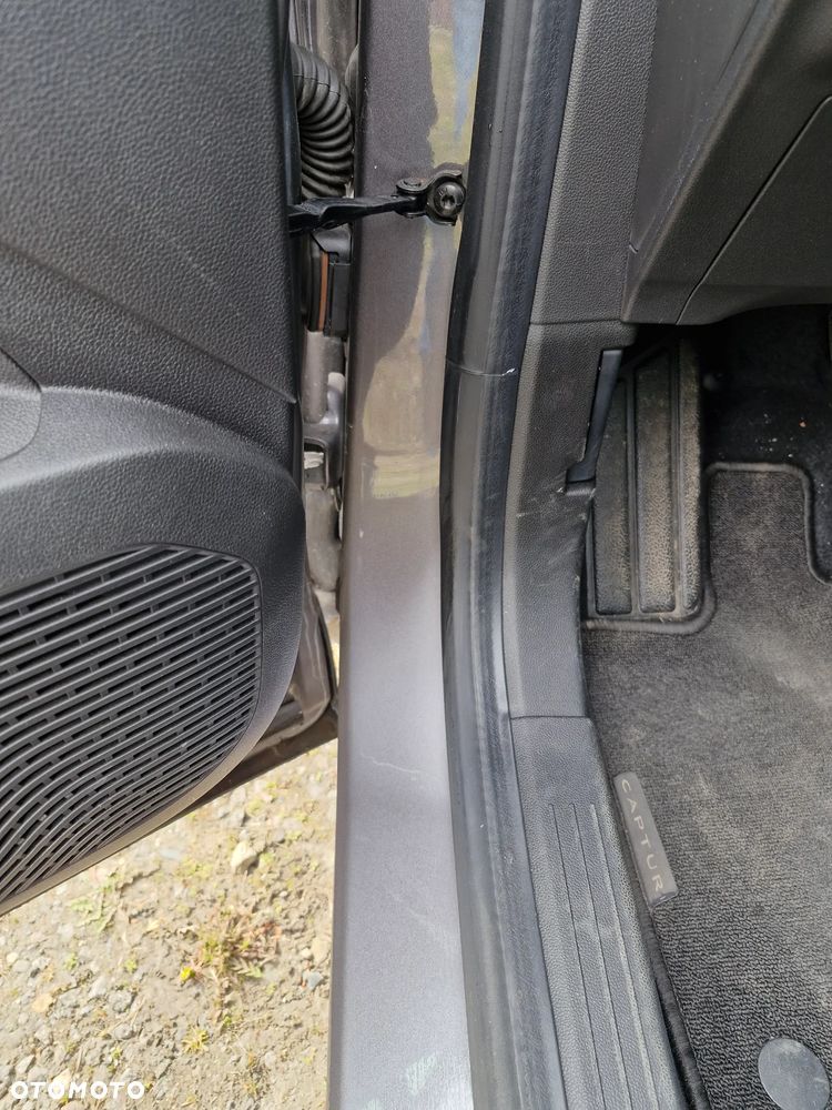 Renault Captur 1.0 TCe Intens - 12