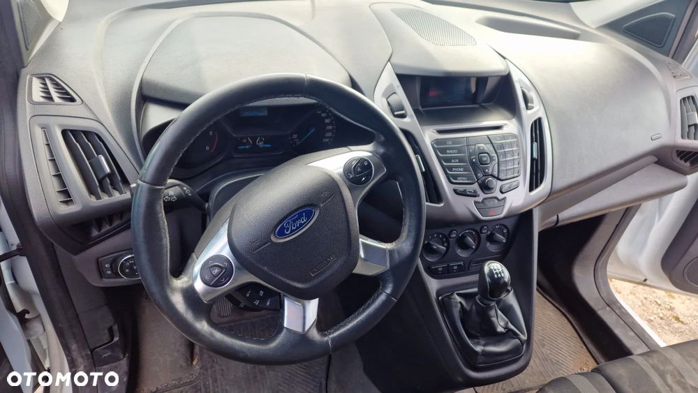 Ford Connect - 8