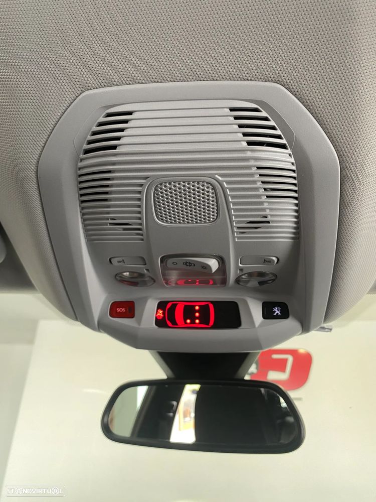 Peugeot 3008 1.5 BlueHDi Active Pack - 29