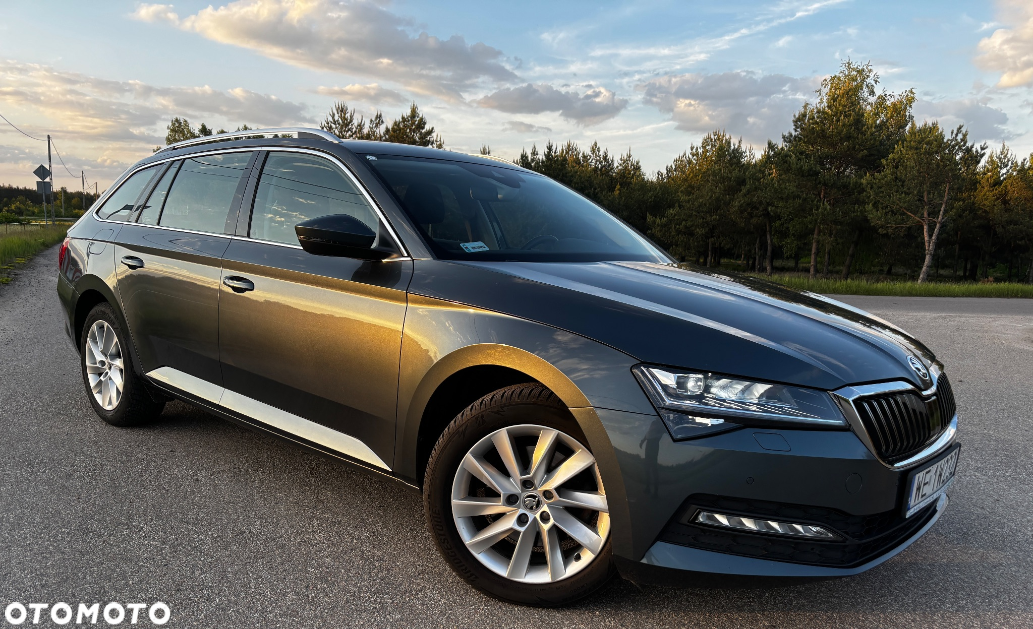 Skoda Superb 2.0 TDI Ambition DSG - 5