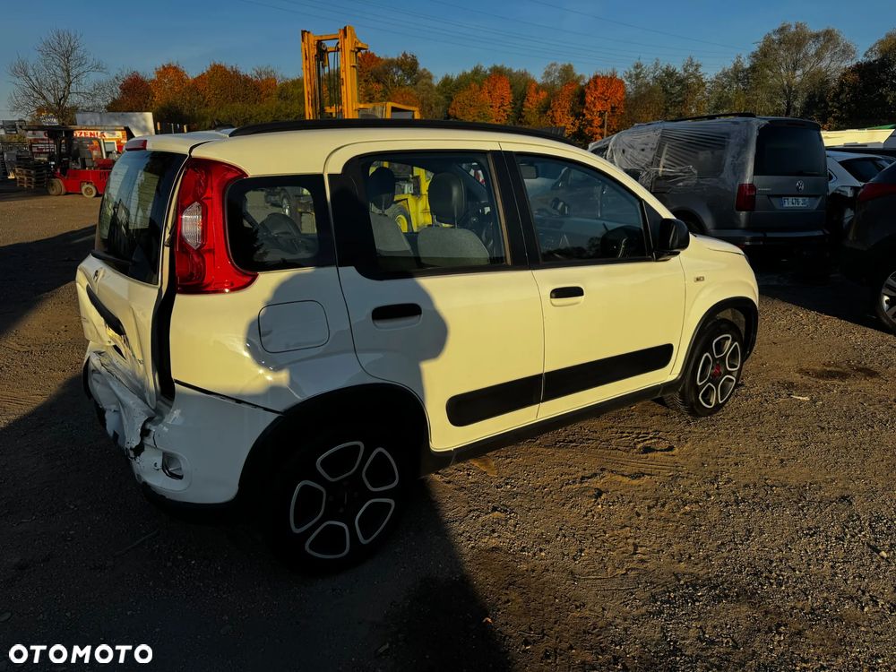 Fiat Panda 1.0 Hybrid Trussardi - 12