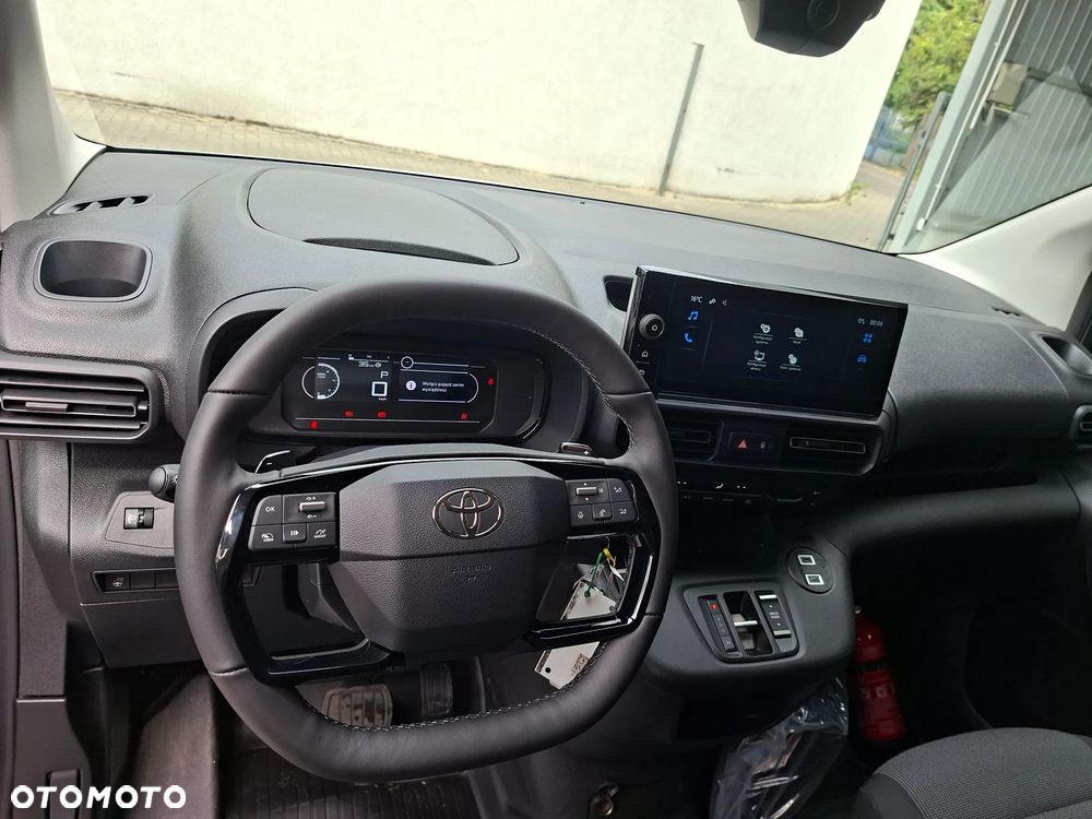 Toyota Proace City - 19