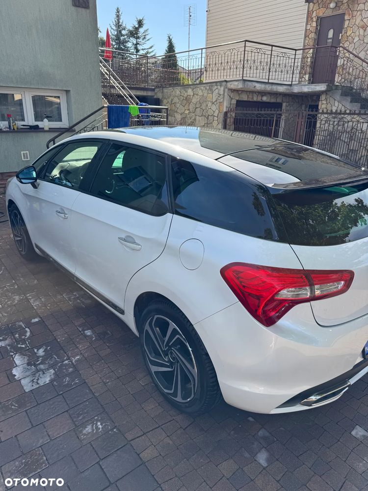 DS Automobiles Ds 5 2016 photo 5