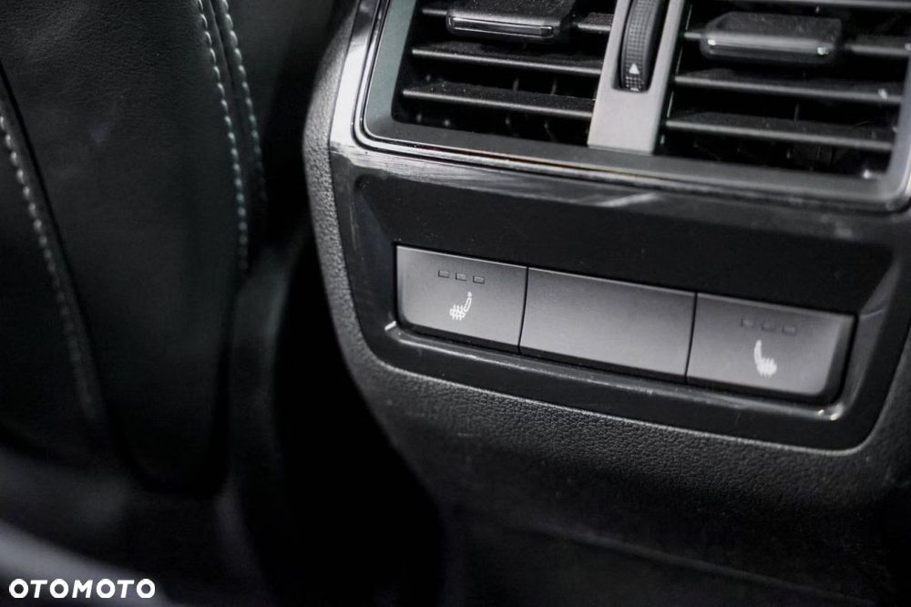 Skoda Kodiaq 2.0 TDI 4x4 DSG Sportline - 34
