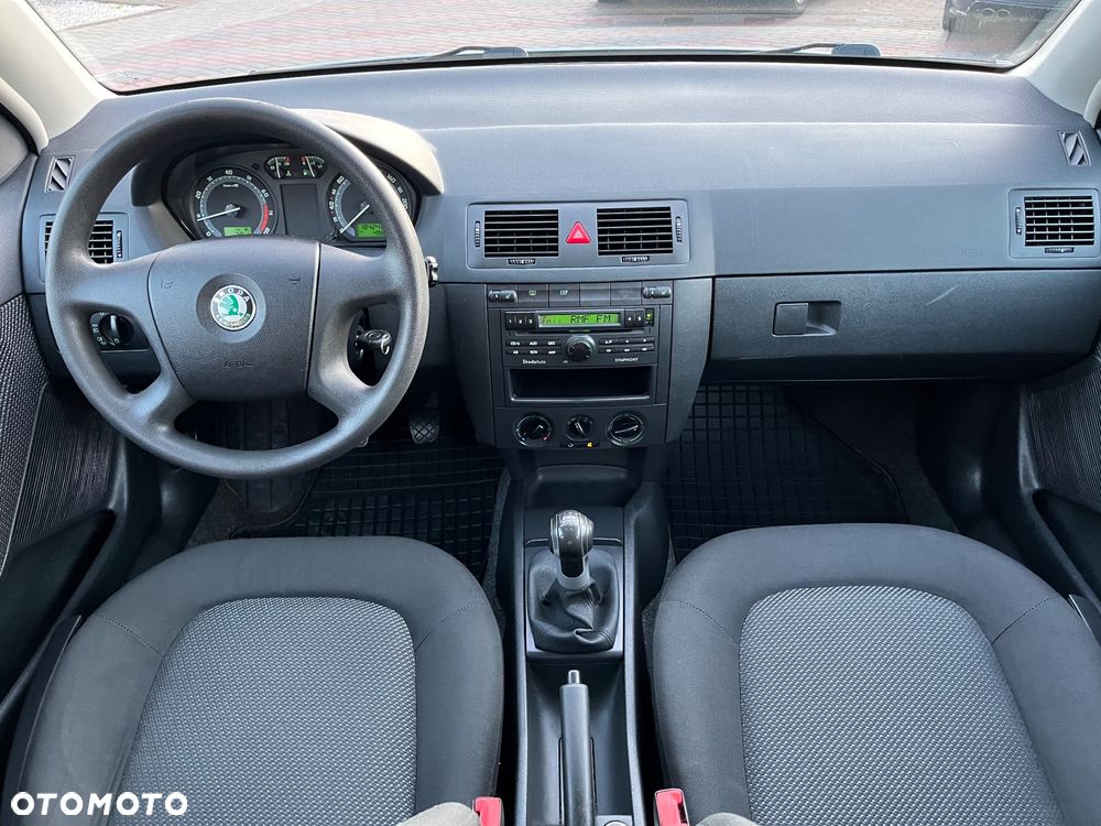 Skoda Fabia 2.0 Combi Elegance - 6