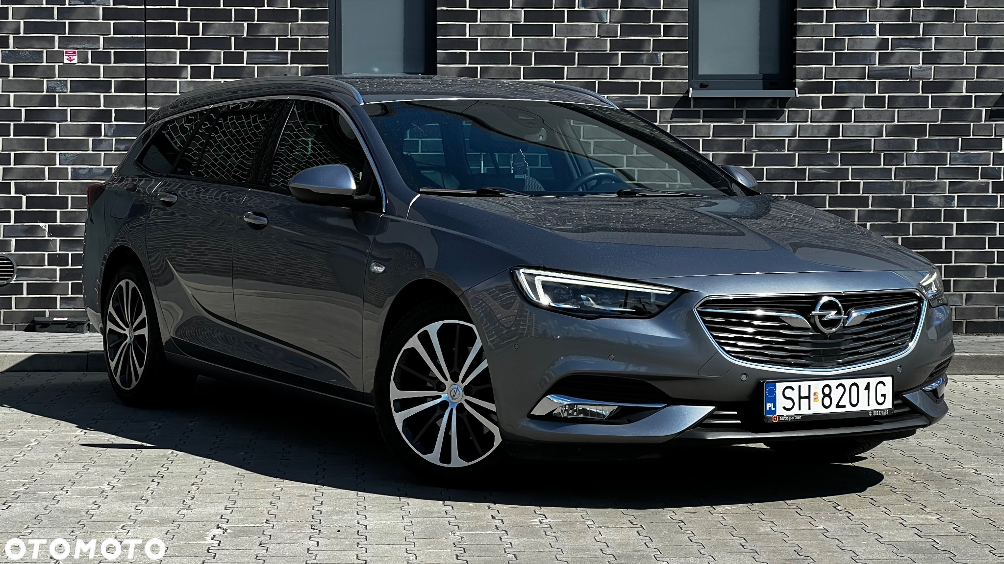 Opel Insignia - 11