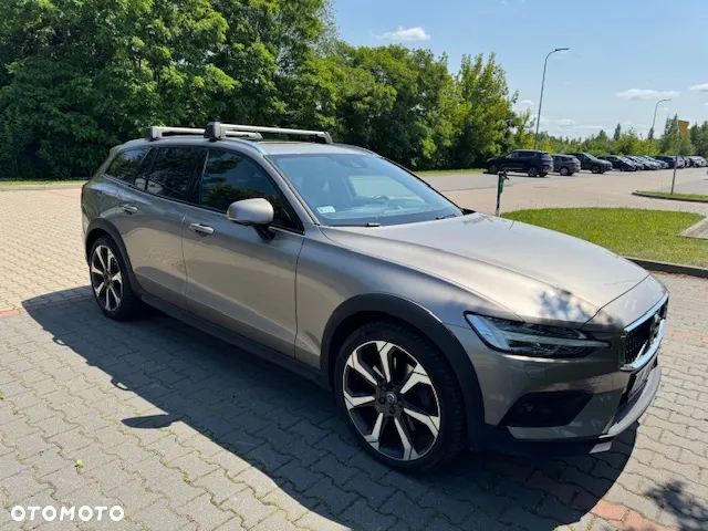 Volvo V60 Cross Country D4 AWD - 2