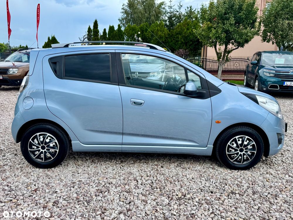 Chevrolet Spark - 17