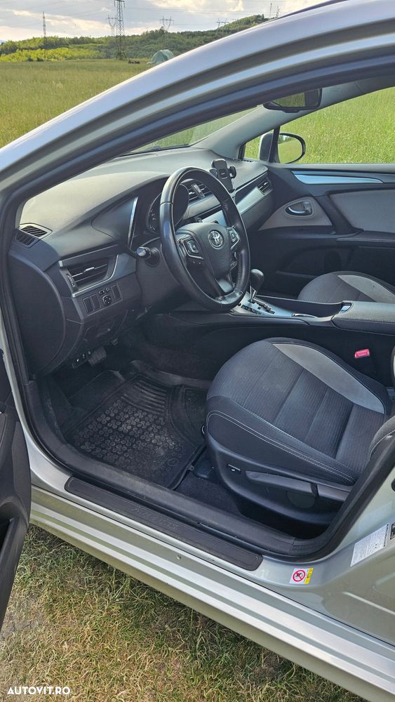 Toyota Avensis Touring Sports 1.8 Multidrive S Edition S+ - 24