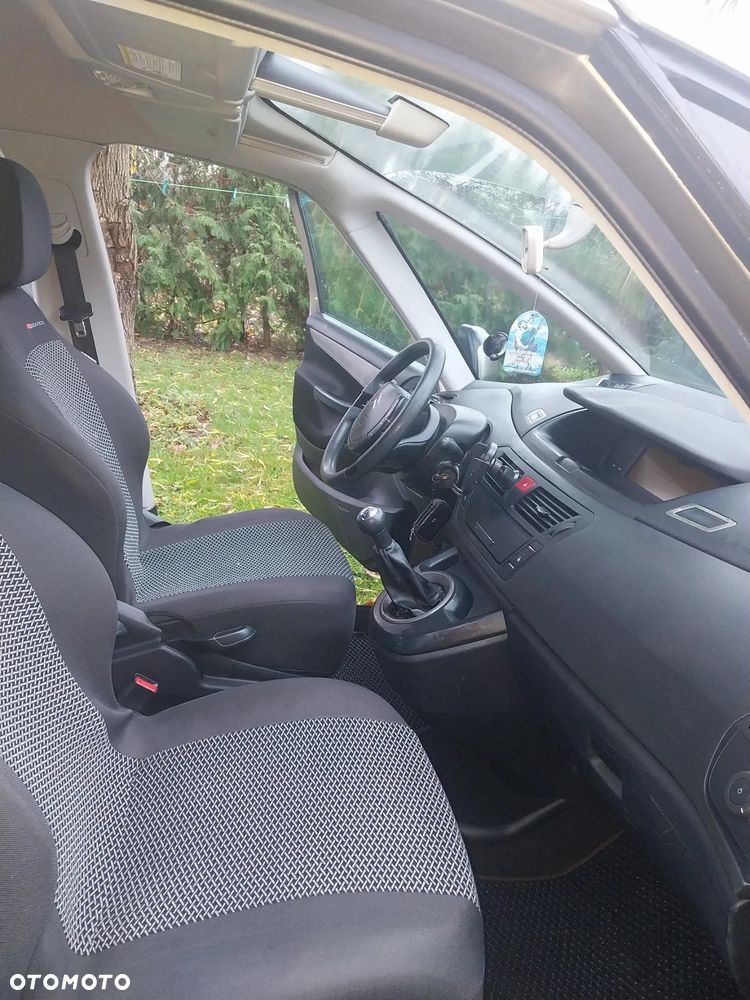 Citroën C4 Picasso 1.6 HDi Equilibre - 6