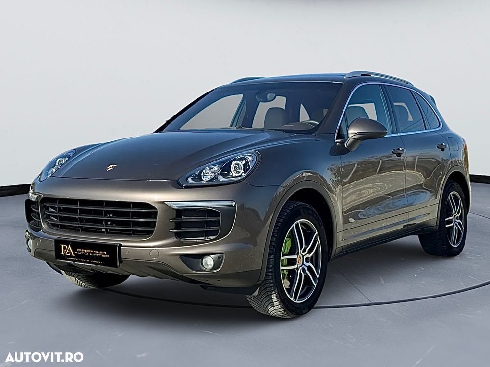 Porsche Cayenne S Hybrid Tiptronic S - 2