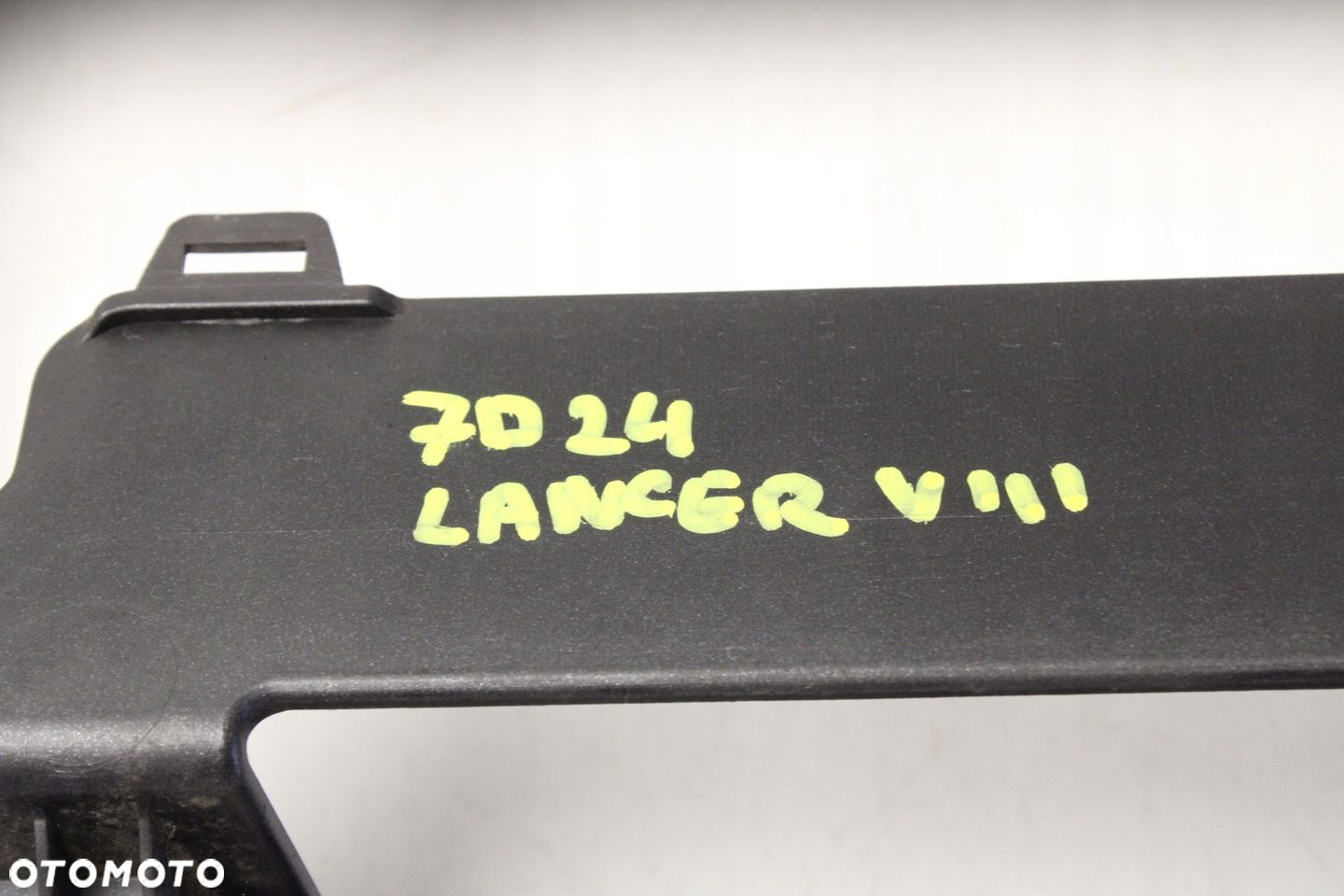 MITSUBISHI LANCER VIII HB 07R- RAMKA TABLICY BLENDA KLAPY BAGAŻNIKA A39B - 9