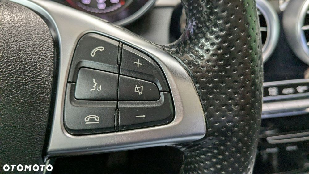 Mercedes-Benz Klasa C - 33