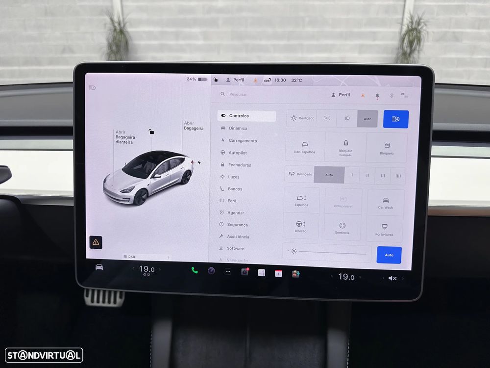 Tesla Model 3 Standard Range Plus RWD - 18