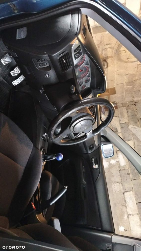 Mitsubishi Lancer 2.0 Sport - 14