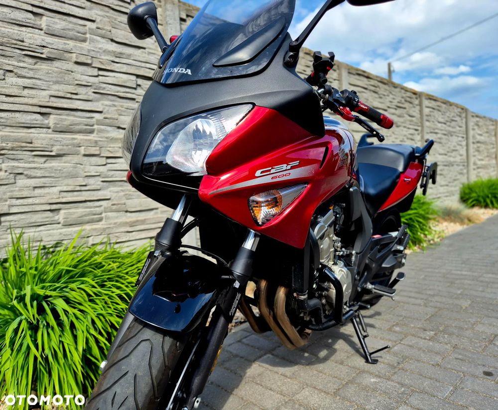 Honda CBF - 9