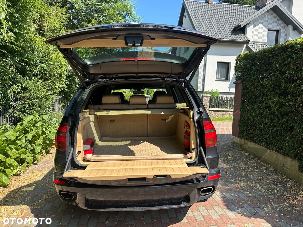 BMW X5 xDrive35d - 11