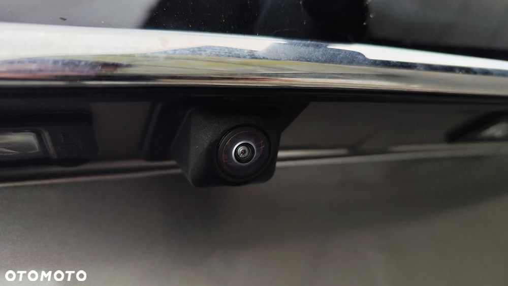 Ford Tourneo Connect 1.5 EcoBoost Titanium - 34