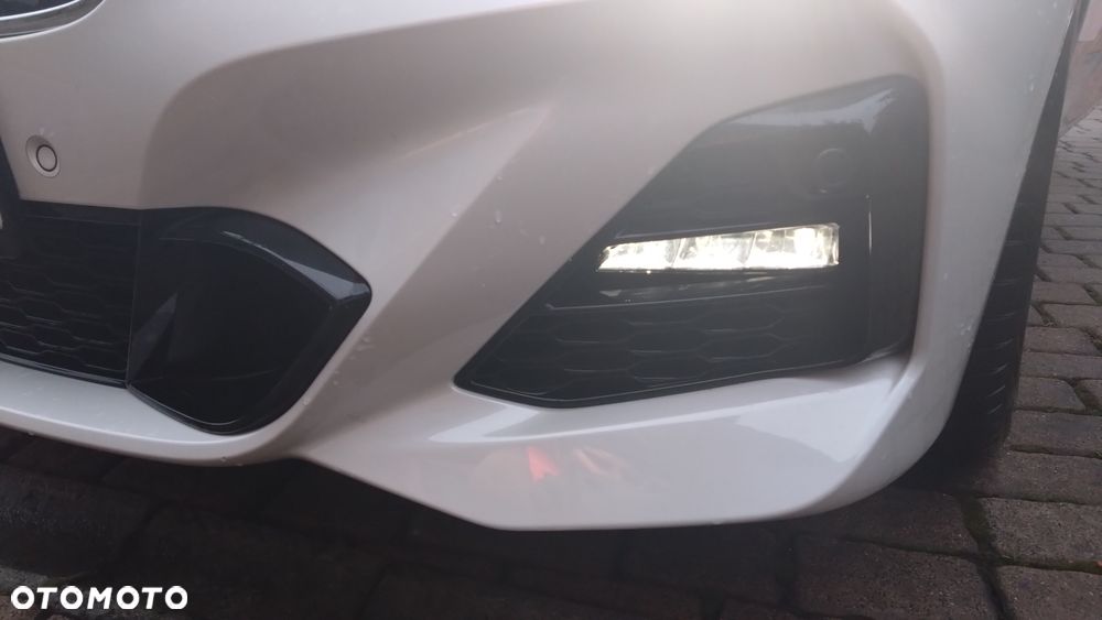 BMW Seria 2 218d Sport-Aut Luxury Line - 28