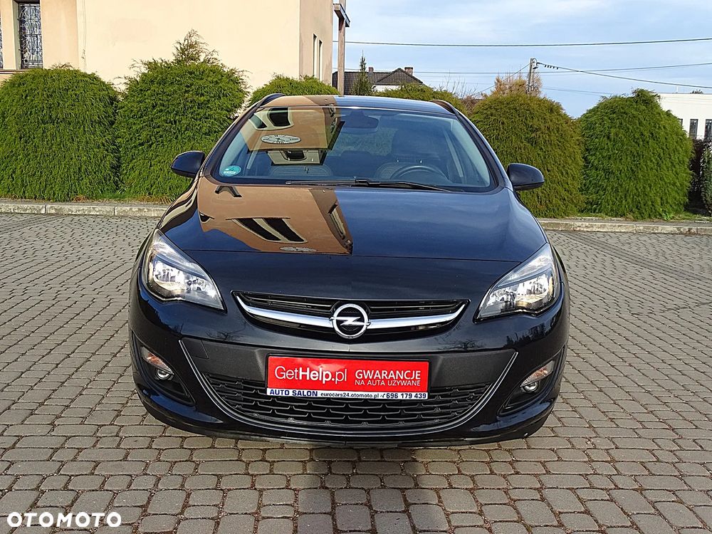 Opel Astra 1.4 Turbo Cosmo - 11