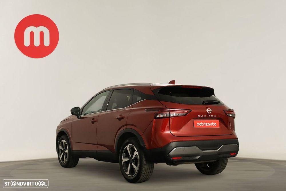 Nissan Qashqai 1.3 DIG-T N-Connecta LED Xtronic - 3