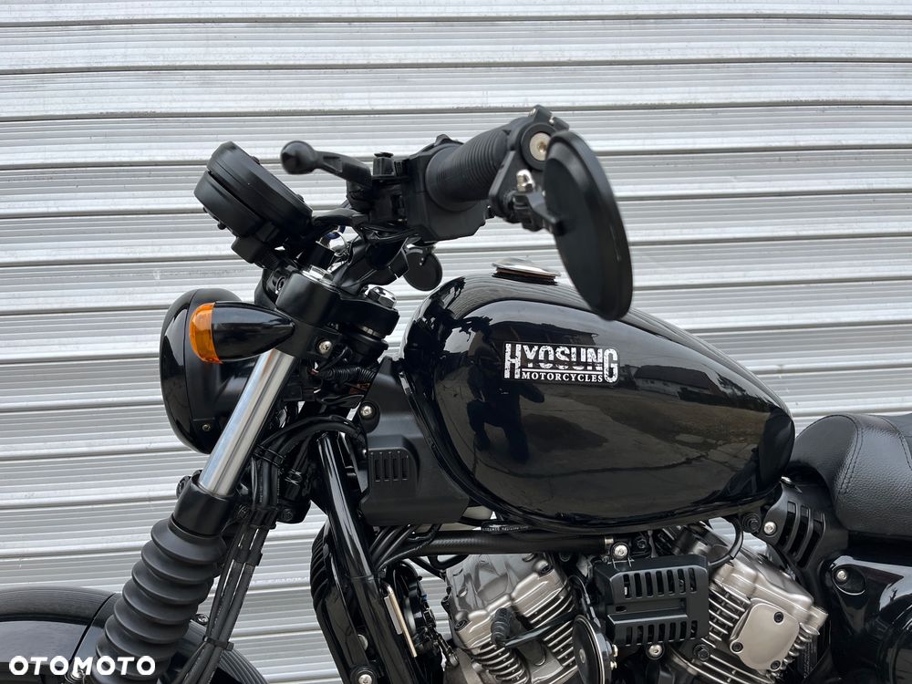 Hyosung GV - 36