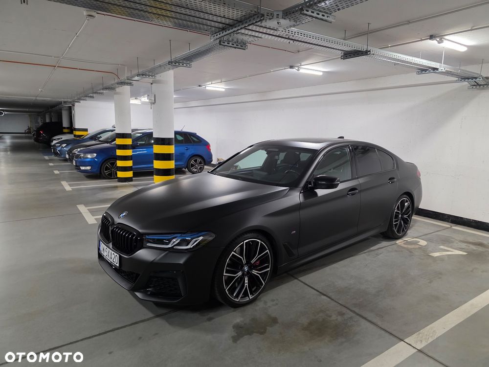BMW Seria 5 M550i xDrive - 7