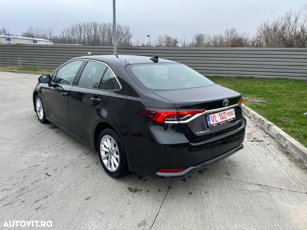 Toyota Corolla Sedan 1.8 HSD Dynamic - 4