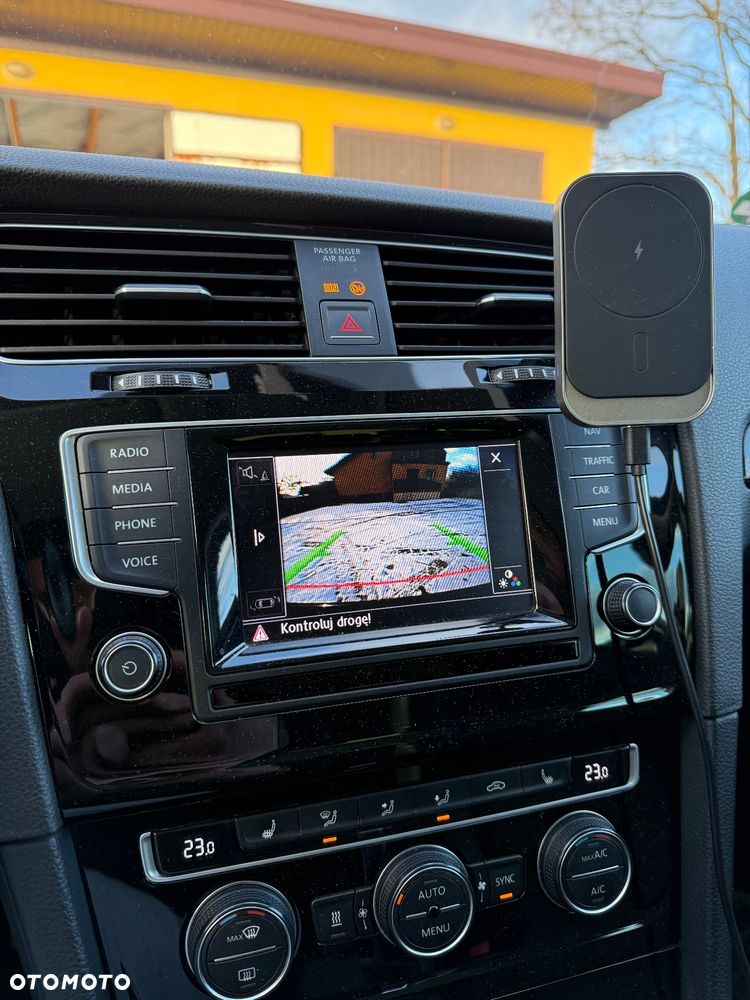 Volkswagen Golf 2.0 TDI SCR DSG Highline - 12