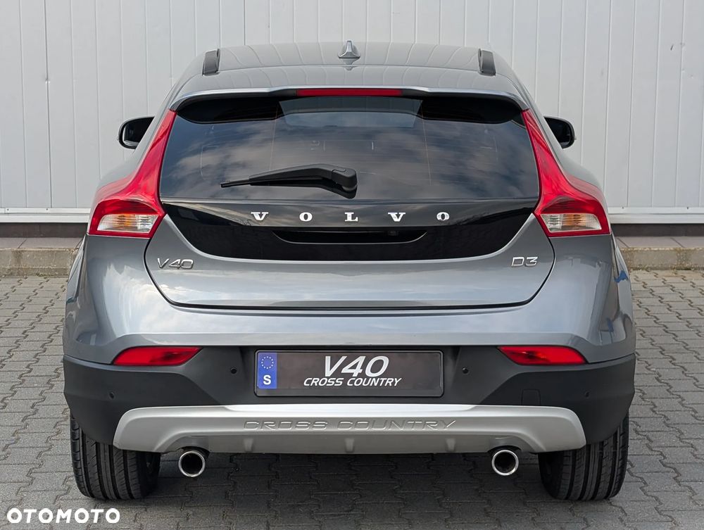 Volvo V40 Cross Country D3 Summum - 14