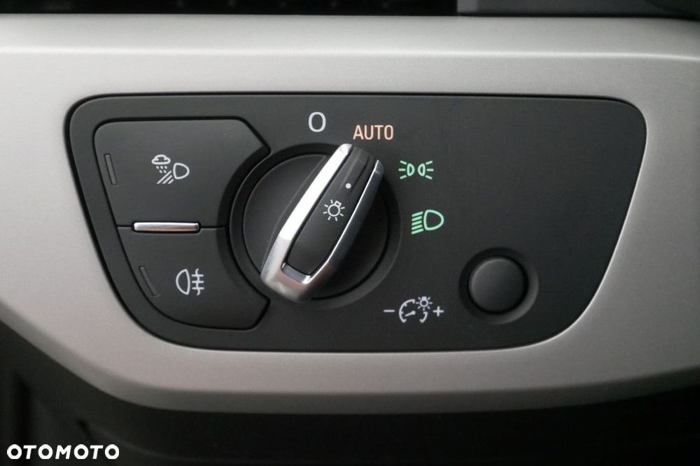 Audi A4 Limousine - 29