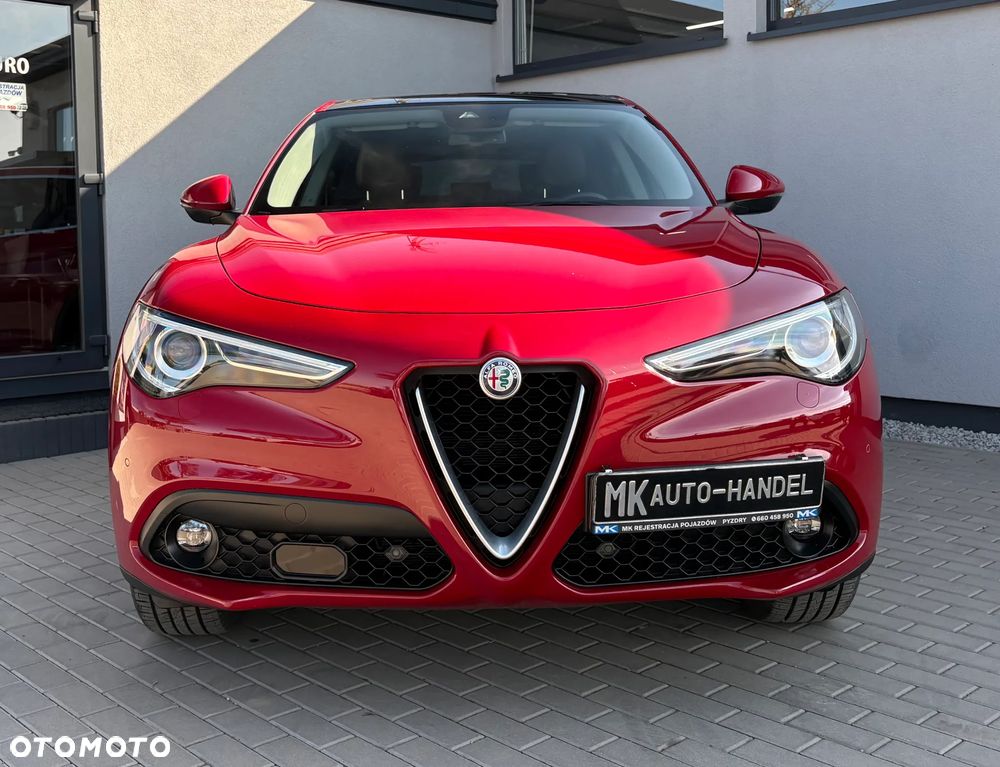 Alfa Romeo Stelvio 2.2 16V AT8 Q4 Veloce - 2