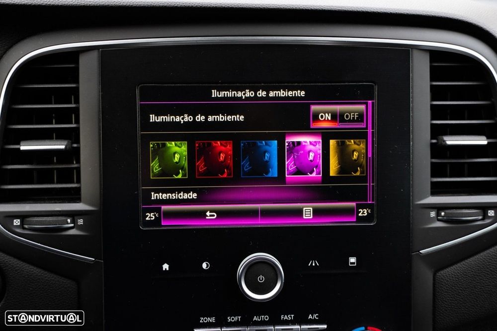 Renault Mégane Sport Tourer 1.5 dCi GT Line - 42