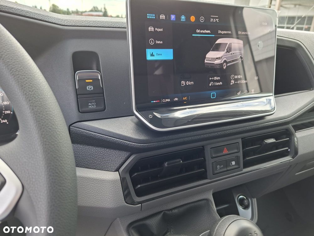 Volkswagen Crafter 35 Furgon z wysokim dachem silnik: 2,0 l EU6 177 KM / skrzynia biegów: Przedni napęd manualna 6-biegowa - 21