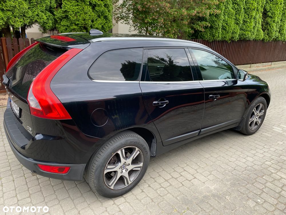 Volvo XC 60 D5 AWD Summum - 3