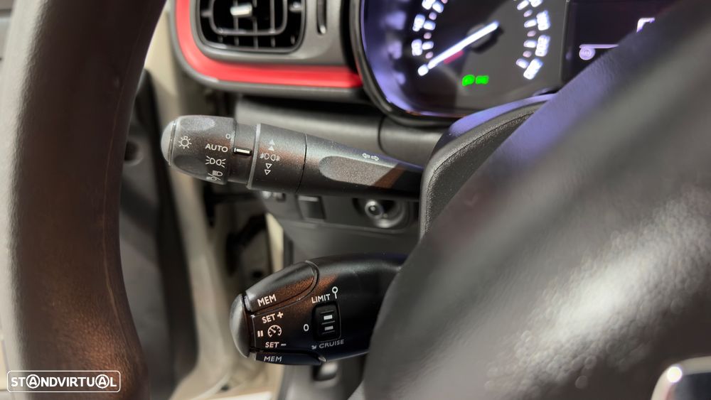 Citroën C3 Pure Tech Shine - 21