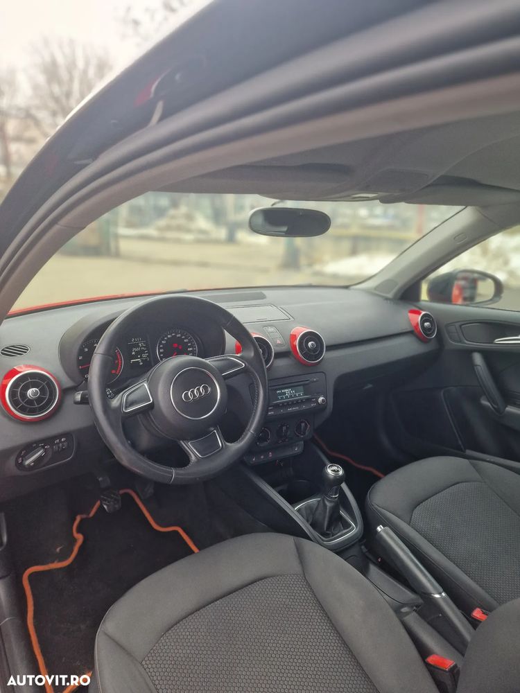 Audi A1 1.2 TFSI S line Sportpaket - 6