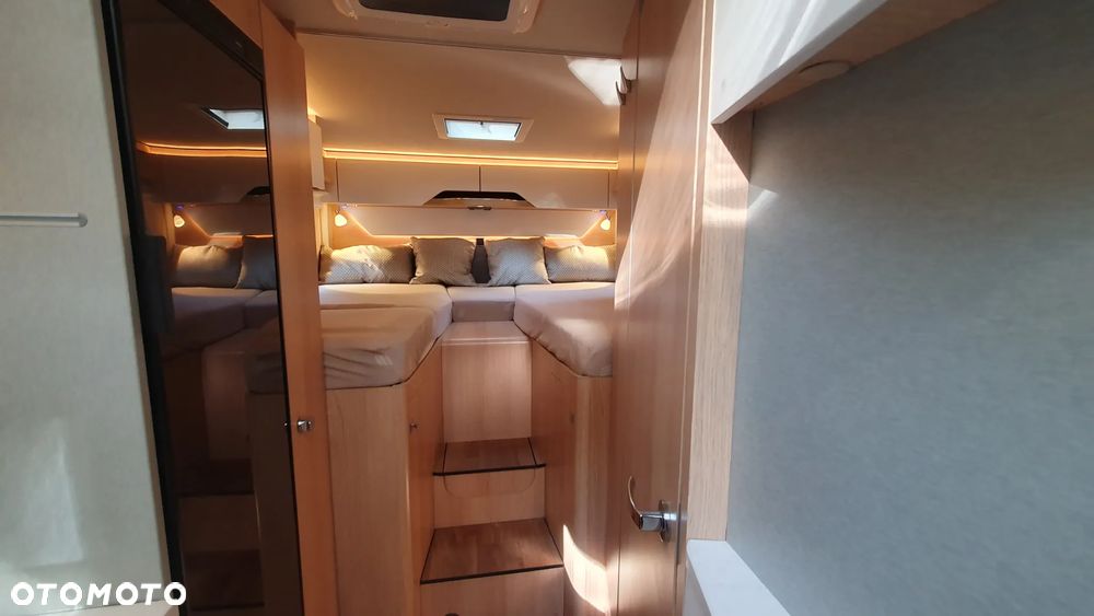 Mercedes-Benz camper Hymer B 580 - 22