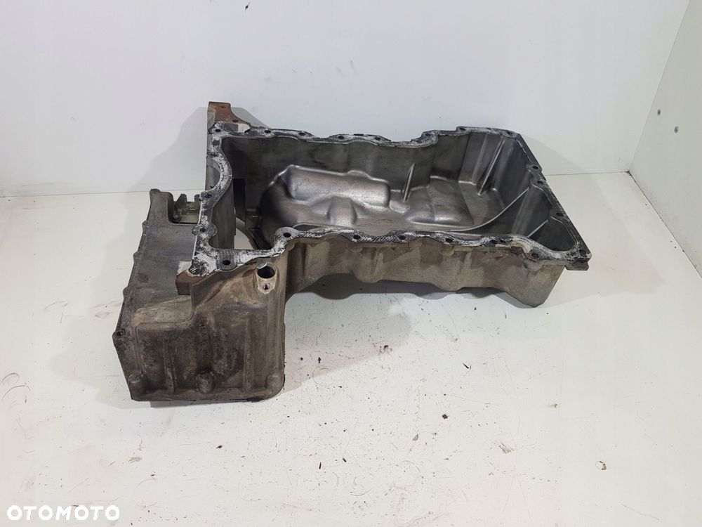 miska oleju 2129f grand cherokee wk2 3.0 crd vm63d - 4