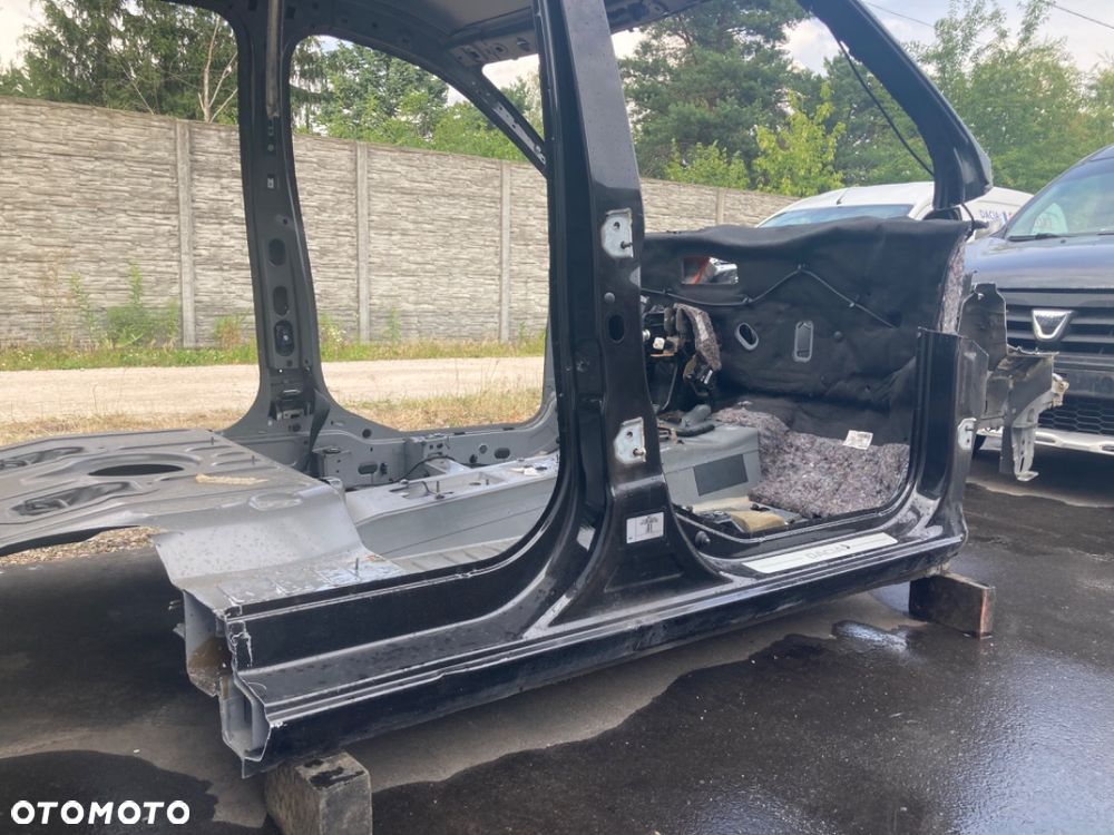 DACIA LODGY PRÓG PRAWY SŁUPEK ŚRODKOWY Wwa - 2