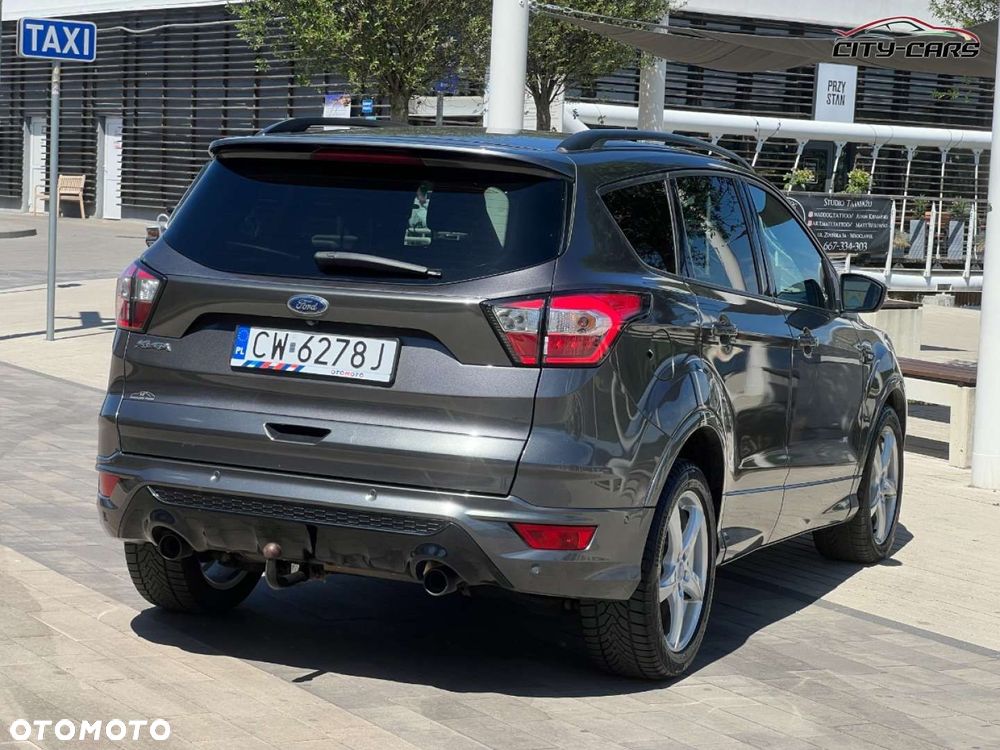 Ford Kuga - 29