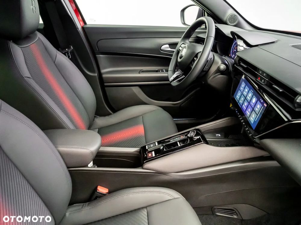 Alfa Romeo Junior 1.2 mHEV Ibrida Intensa eDCT - 15