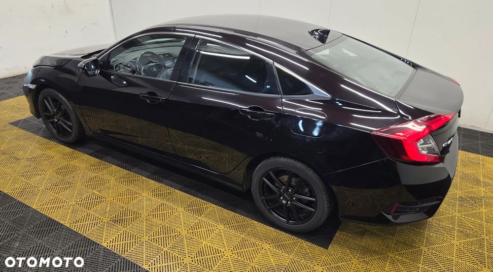 Honda Civic 1.5 i-VTEC Turbo Comfort - 3