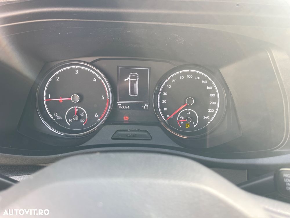 Volkswagen Transporter 2.0TDI  LUNG  2CULISANTE - 39