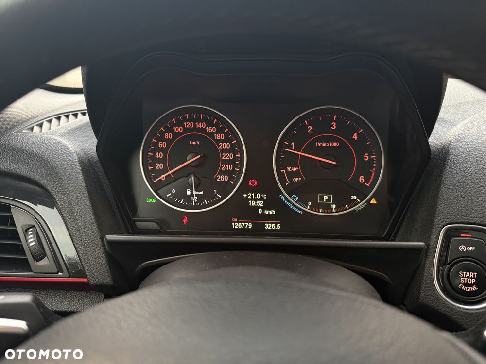 BMW Seria 1 120d Sport Line - 12