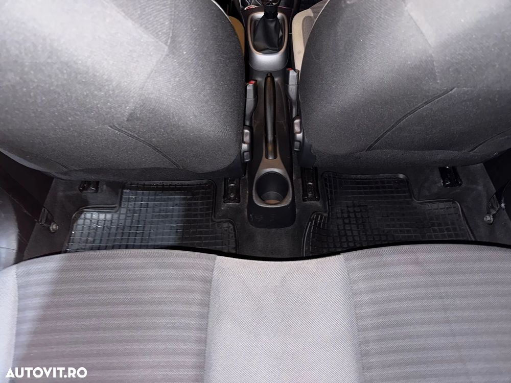 Toyota Aygo 1.0 VVY-I 5 usi X-connect - 12