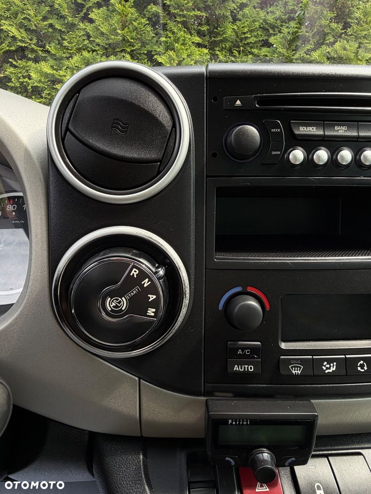 Citroën Berlingo e-HDi 90 FAP EGS6 Multispace Exclusive - 38