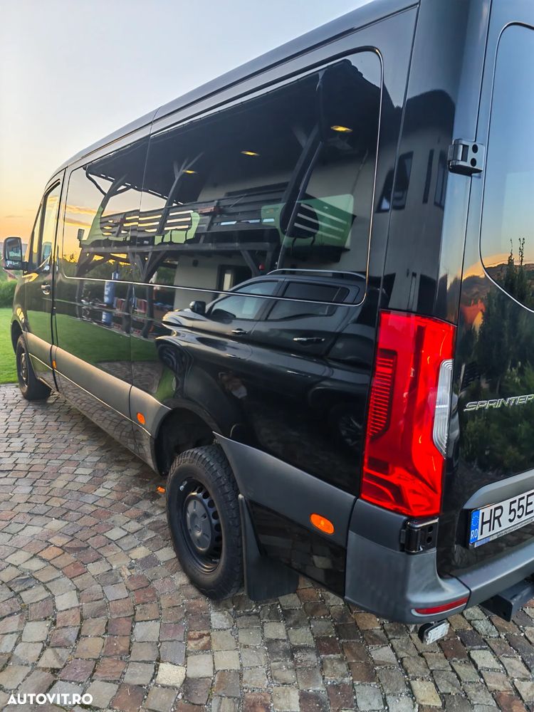 Mercedes-Benz Sprinter - 5
